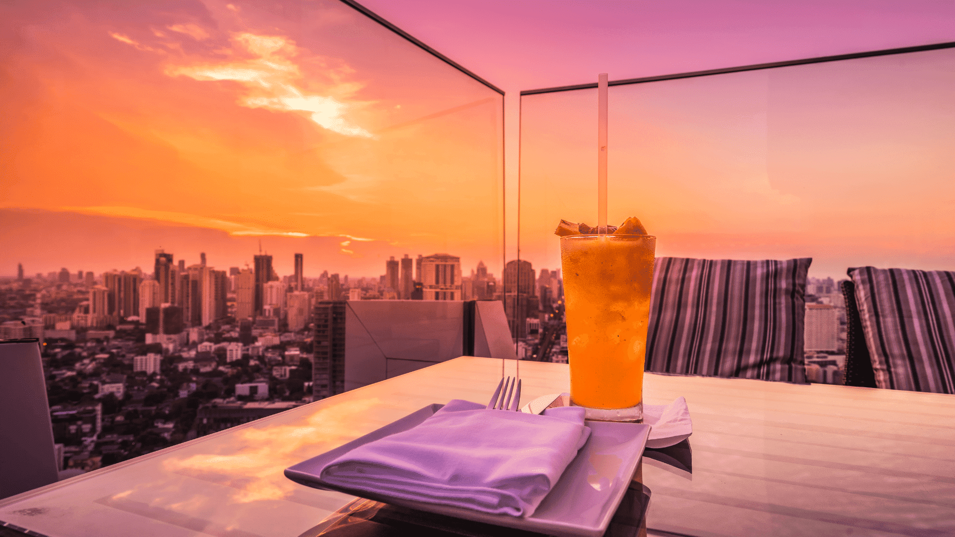 rooftop bars and restaurants in quezon city